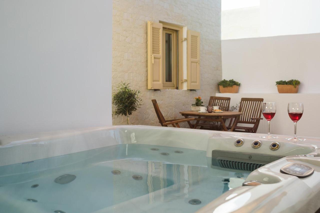 شقة Heart Of Oia - Private House With Jacuzzi المظهر الخارجي الصورة